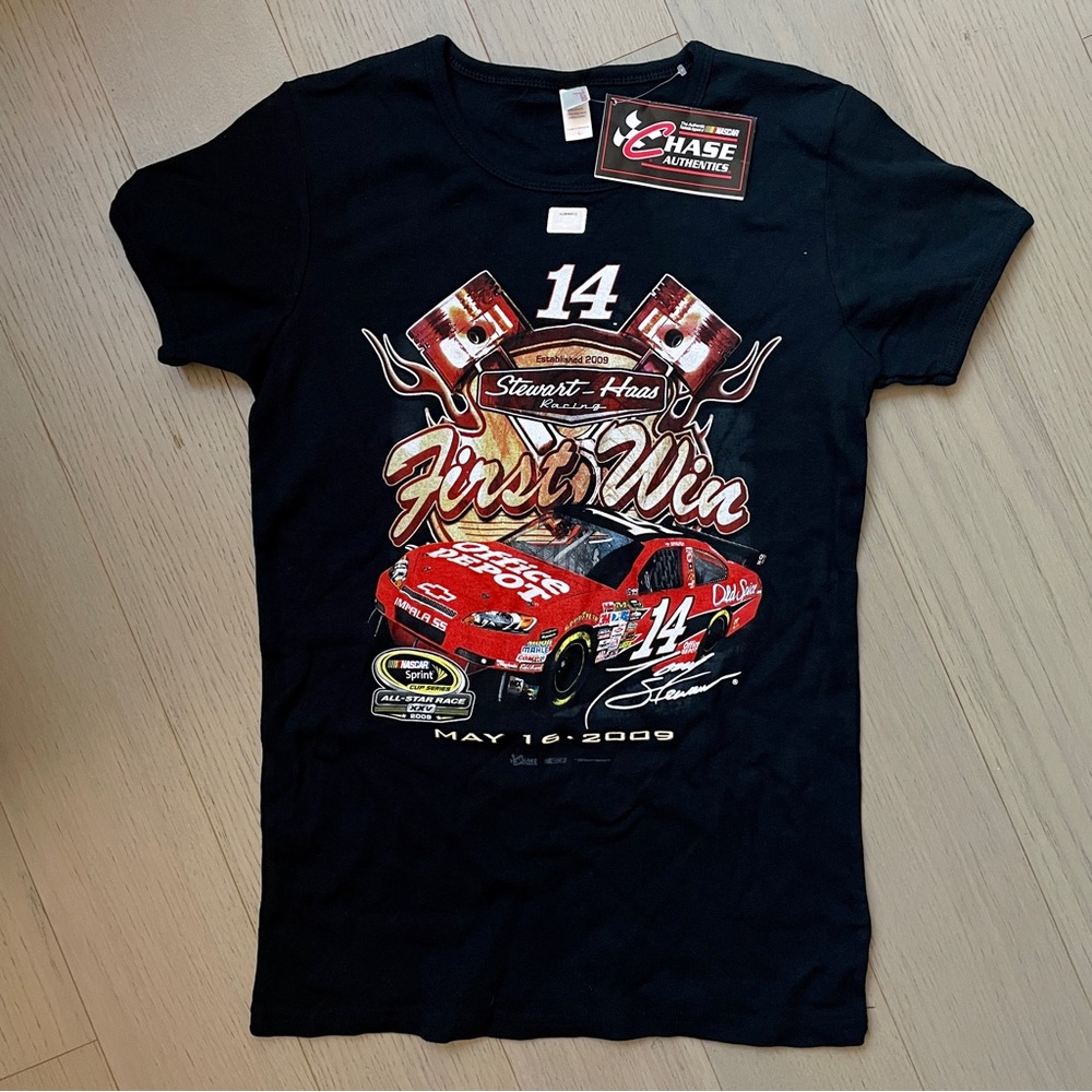 NASCAR Stewart-Haas Women’s Racing T-Shirt Chase Authentics NWT Y2K